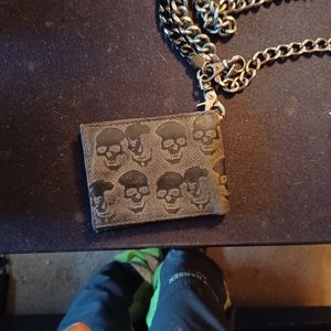 Chain wallet